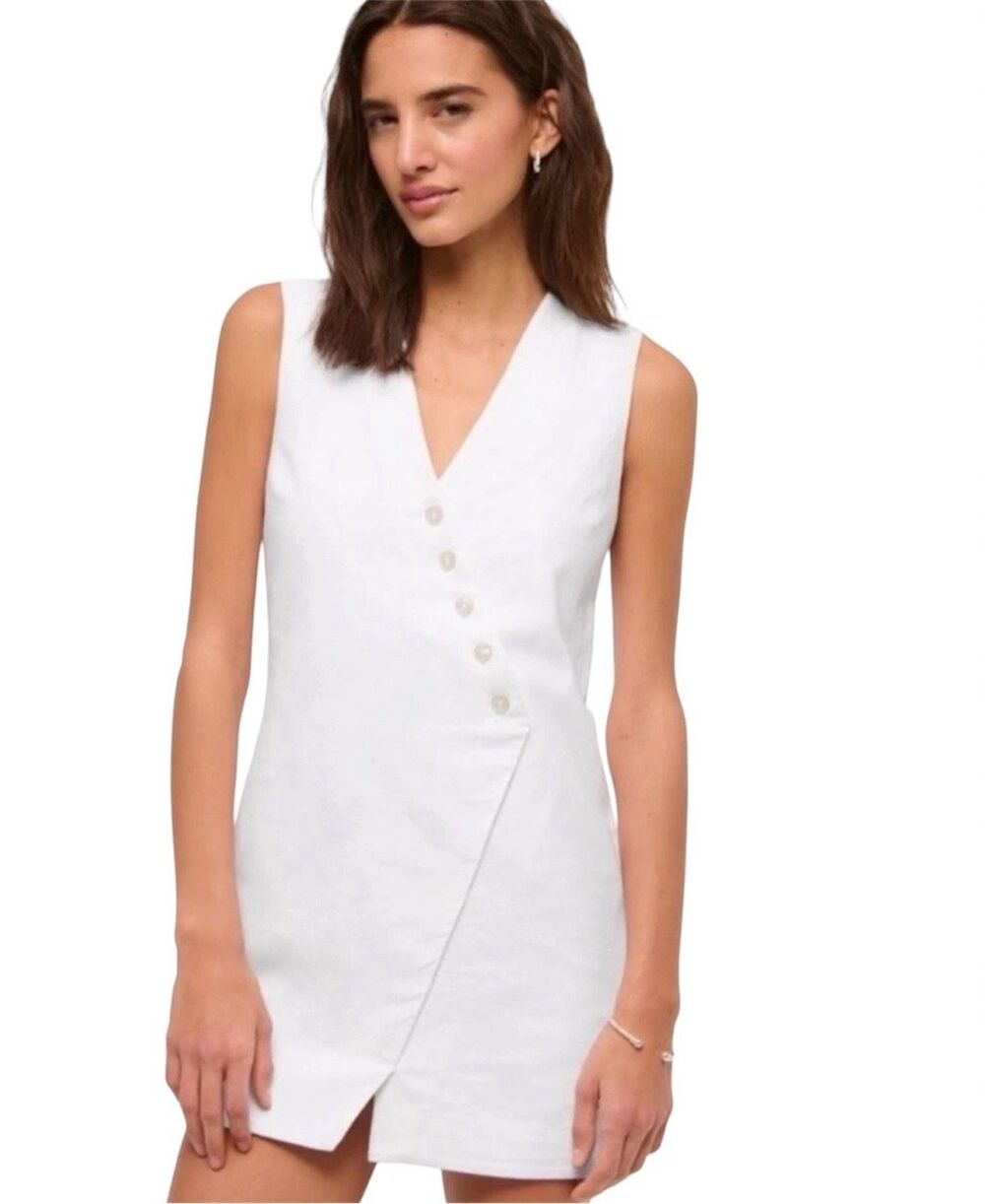 Abercrombie & Fitch Mara White Linen/Cotton Sleeveless Asymmetrical Button Detai